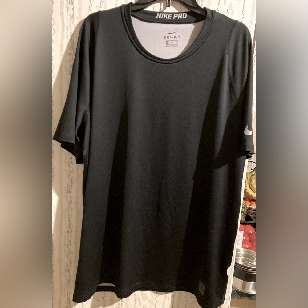 Men’s Nike Pro Dri-Fit Short sleeve Tee